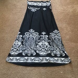 Black and White summer maxi skirt, Size XL